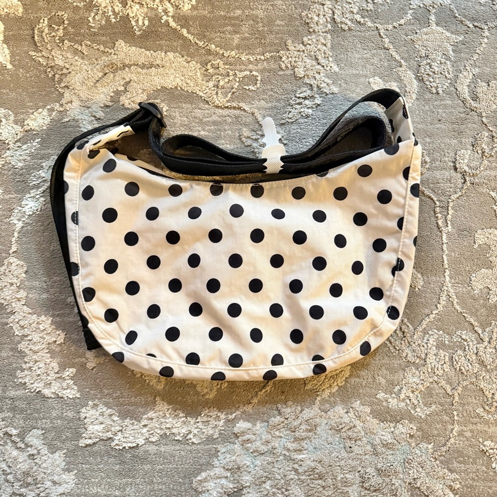 BAGGU Medium Nylon Crescent Bag - Polka Dot Cream + Black - Picture 2 of 6